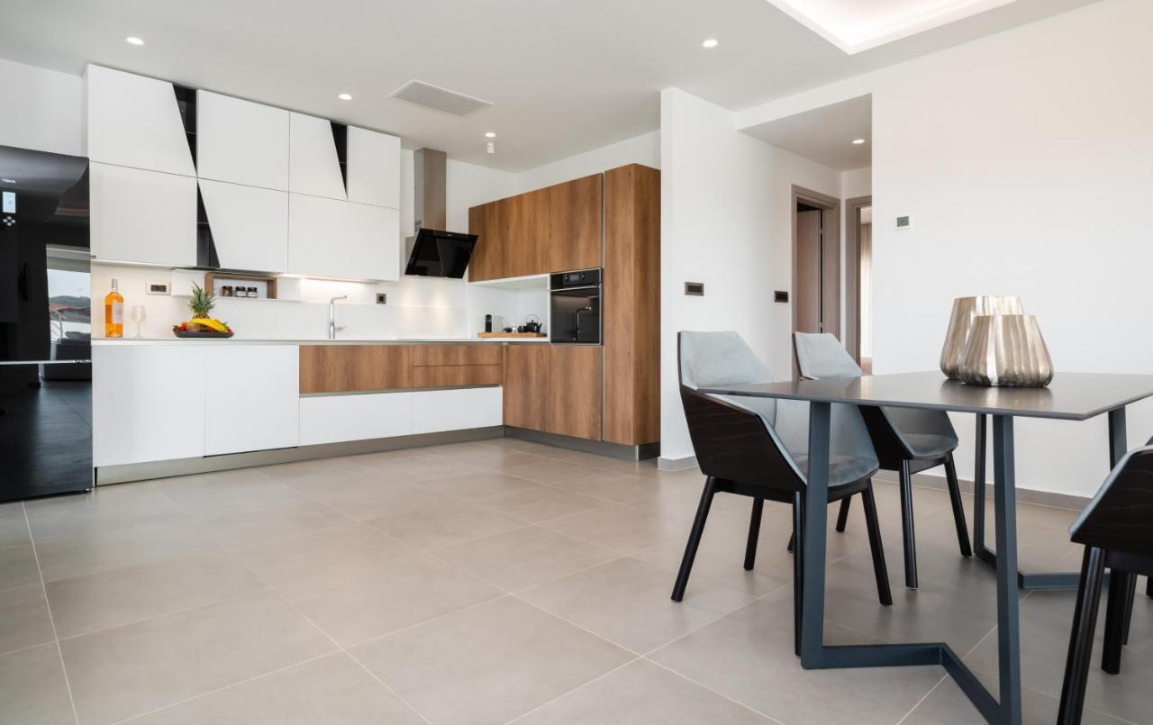 Balia Suites Aharávi Kültér fotó